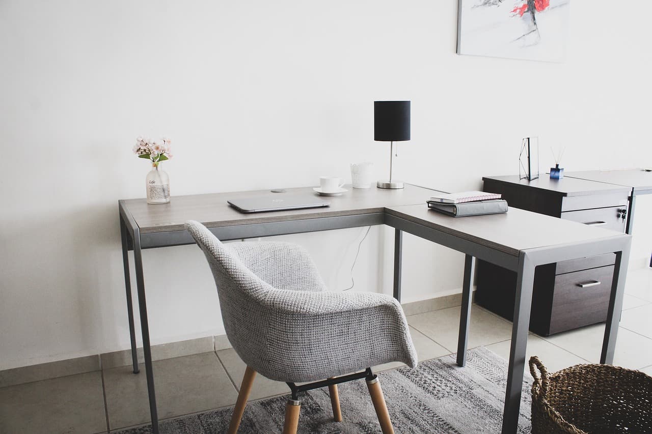 Why 'Body Doubling' is the ADHD Productivity Hack You Aren't Using