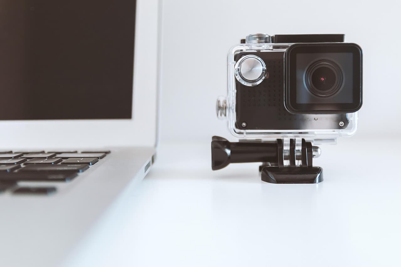 How Async Communication Protects Deep Work for Remote Teams